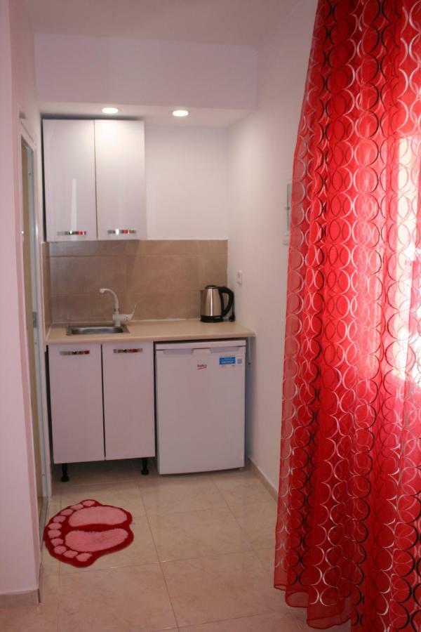 Alexandros Studios Аспровалта Екстериор снимка